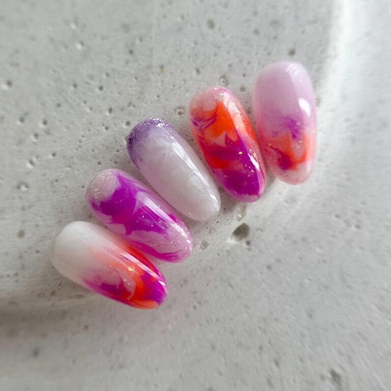 Capsule Nail Art | Design en gel de construction | Français